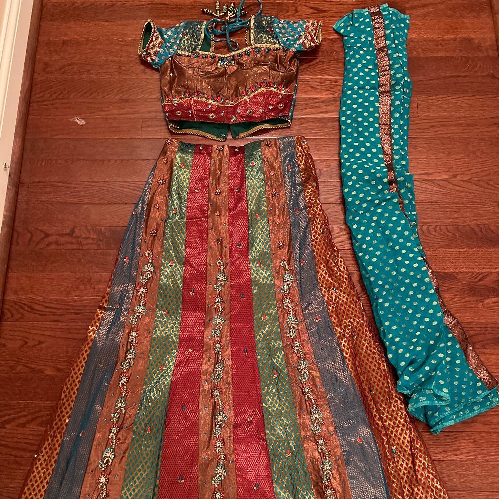 Multicolored Lengha